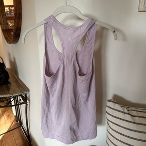 Lululemon razorback periwinkle, size 6!